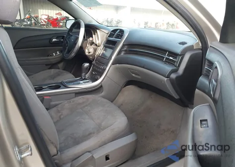 2013 Chevrolet Malibu 1Ls z USA, uszkodzony, nr VIN 1G11B5SA6DF162311